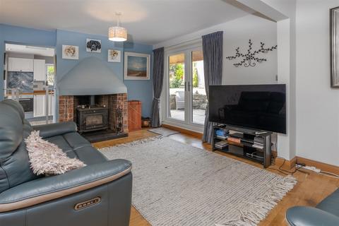 3 bedroom detached house for sale, Chapel Lane, Stoke Albany LE16