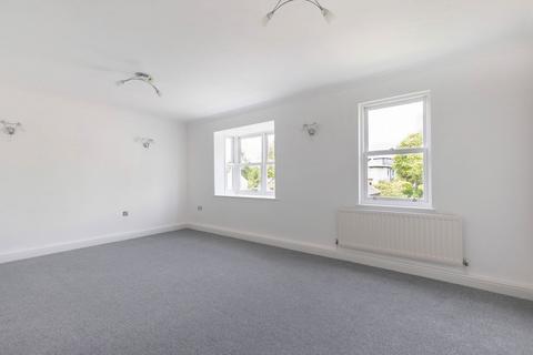 2 bedroom flat for sale, Eltham Lawn, Queens Road, Cheltenham, GL50