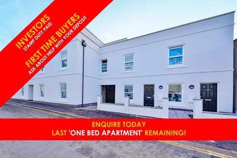 1 bedroom apartment for sale, Apt 8, Cross Street, Leamington Spa
