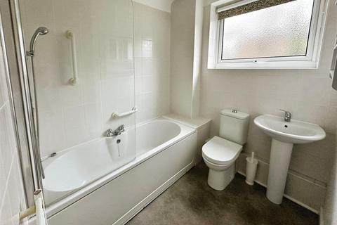 2 bedroom apartment to rent, Bella vista Court, Nicholas Road, Liverpool