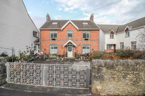 5 bedroom detached house for sale, UPHILL*FANASTIC INVESTMENT OPPORTUNITY*IDEAL FOR DUAL OCCUPANCY*HOME & INCOME*NO ONWARD CHAIN*