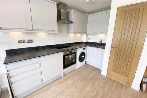 1 bedroom apartment to rent, Spectrum House, Woking GU21