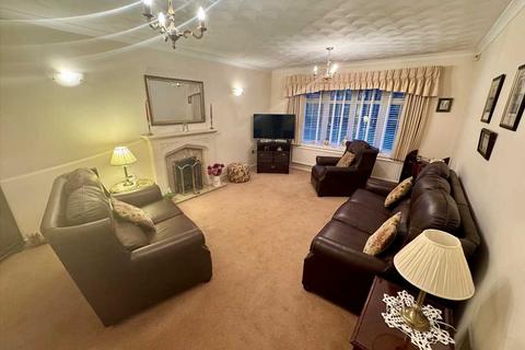 2 Green Acre Drive, Tonypandy, CF40 1DA