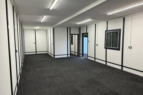 Office to rent, Surrey