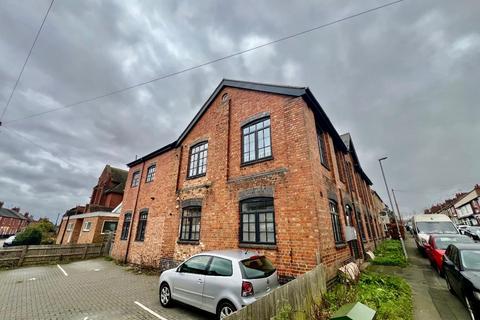 1 bedroom flat for sale, Queen Street, Desborough, Kettering