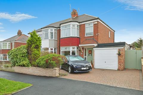 3 bedroom semi-detached house for sale, Fairfield Avenue, Kirk Ella, Hull, HU10 7UH