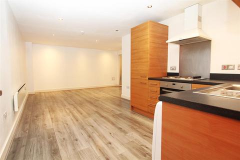 2 bedroom flat to rent, La Salle, Leeds Dock