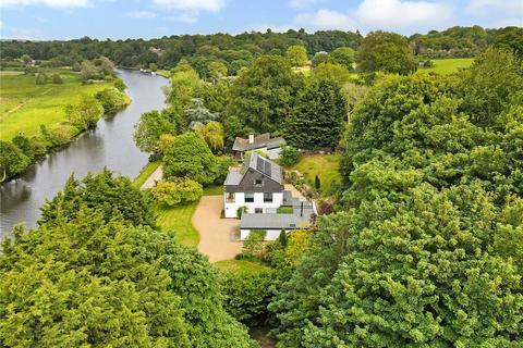 5 bedroom detached house to rent, Woods End, Bramerton, Norwich, Norfolk, NR14