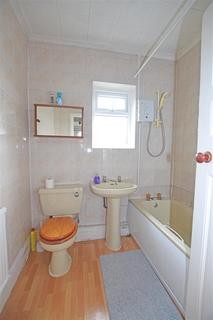 3 bedroom house to rent, Longspears Avenue, Cardiff