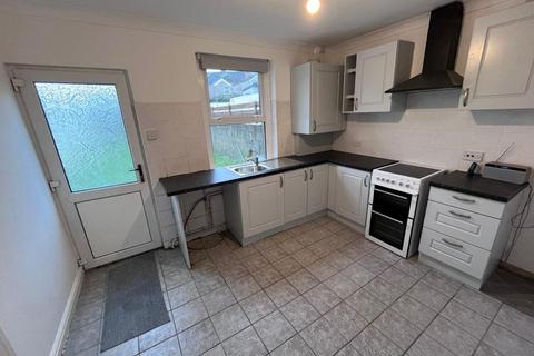 3 bedroom terraced house to rent, 40 Gelli Street Port Tennant Swansea