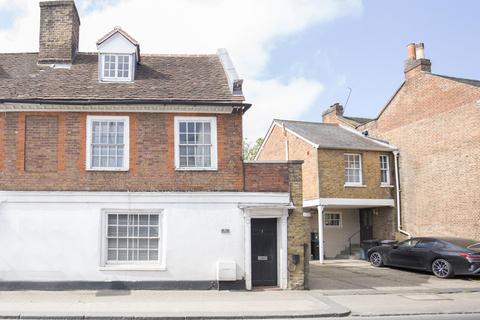 4 bedroom end of terrace house for sale, Chertsey KT16