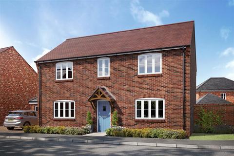 4 bedroom detached house for sale, Elm Close, Sturminster Newton