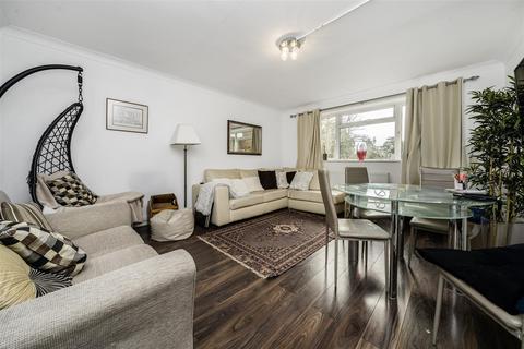 2 bedroom flat for sale, Stanmore Hill, Stanmore HA7