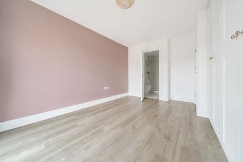 2 bedroom flat for sale, Thomas Blake Avenue, Southampton, Hampshire, SO14