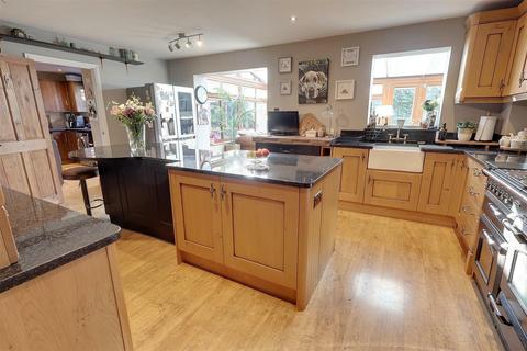 5 bedroom detached house for sale, 1 Greenfields, Cheltenham Road East, Gloucester