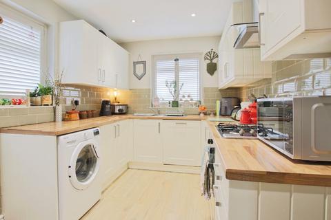 2 bedroom semi-detached bungalow for sale, Ash Drive, Thorngumbald, Hull, HU12 9QW