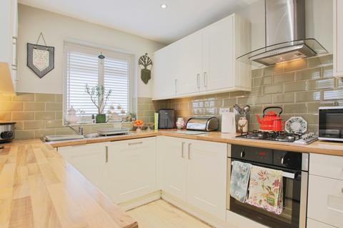 2 bedroom semi-detached bungalow for sale, Ash Drive, Thorngumbald, Hull, HU12 9QW