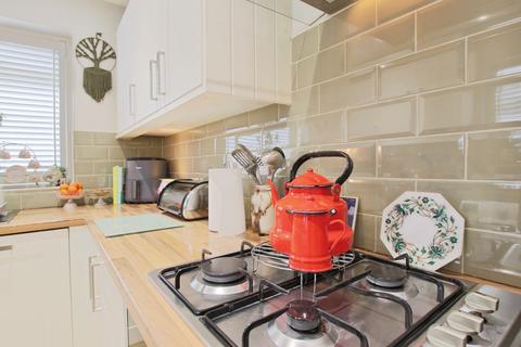 2 bedroom semi-detached bungalow for sale, Ash Drive, Thorngumbald, Hull, HU12 9QW