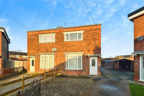 2 bedroom semi-detached house for sale, Setting Crescent, Hull, HU5 5TJ