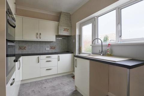 2 bedroom detached bungalow for sale, Driffield Close, Cottingham, East Riding of Yorkshire, HU16 5LB