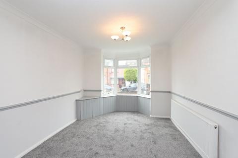 2 bedroom terraced house to rent, Sutton Hall Road, Chesterfield S44