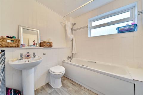 2 bedroom apartment for sale, Coleridge Way, Orpington BR6