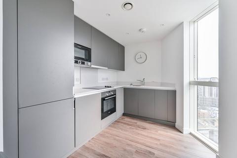 2 bedroom flat to rent, Saffron Central Square, East Croydon, Croydon, CR0