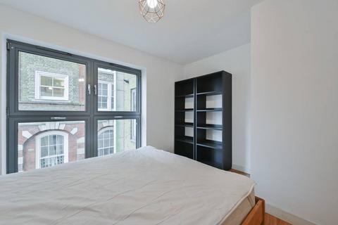 1 bedroom flat for sale, Shepperton Road, Islington, London, N1