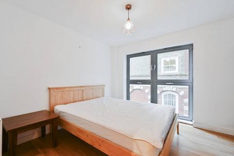 1 bedroom flat for sale, Shepperton Road, Islington, London, N1