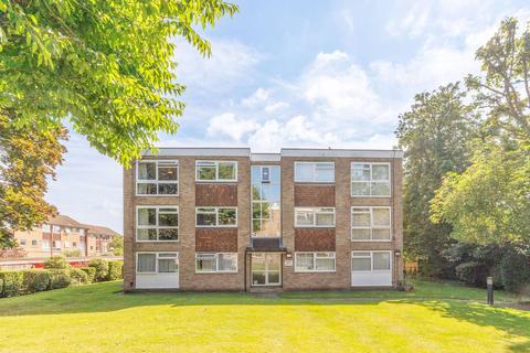 1 bedroom flat to rent, Chanctonbury Gardens, Sutton, SM2