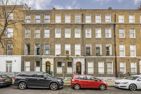 1 bedroom flat for sale, Doughty Street, London WC1N