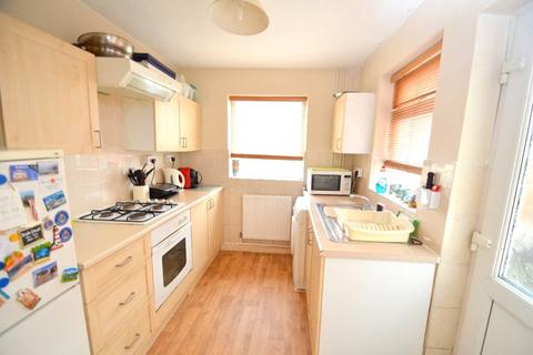 2 bedroom terraced house to rent, Canon Street, Northamptonshire NN16