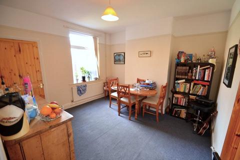 2 bedroom terraced house to rent, Canon Street, Northamptonshire NN16