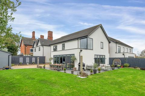 4 bedroom detached house for sale, Derby DE74