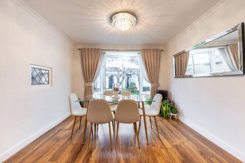 89 Bilton Road, Perivale, Greenford, UB6 7BB