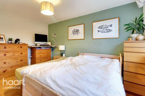 16 Acton Way, Cambridge, CB4 3SD