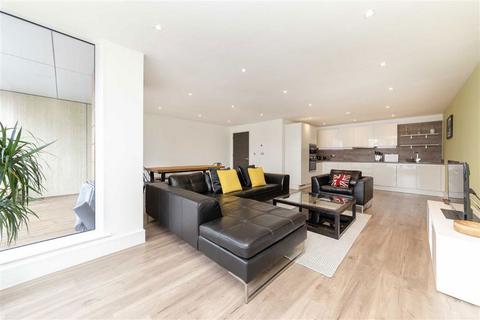 2 bedroom flat for sale, Rope Street, London SE16