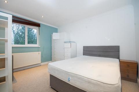 2 bedroom flat for sale, Devonshire Road, Pinner HA5