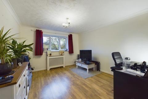 1 bedroom apartment to rent, Winchester Court, London Road, High Wycombe, HP11 1HB