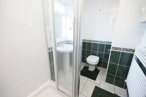 4 bedroom end of terrace house to rent, Westbury Lodge Close, Pinner HA5