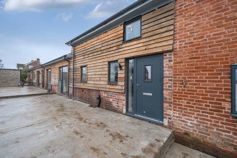 2 bedroom barn conversion to rent, Sinton Green, Hallow, Worcester