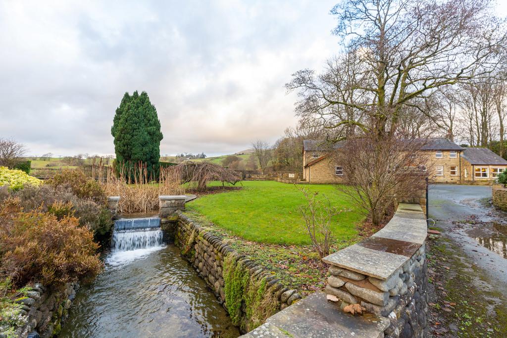 Gardens &amp; Grounds