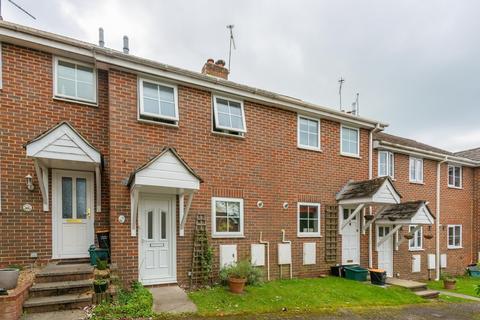 2 bedroom terraced house to rent, Available Immediately in Hawkhurst