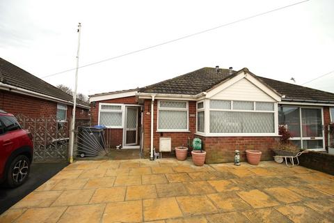 2 bedroom semi-detached bungalow for sale, Pavey Close, Blackpool FY4