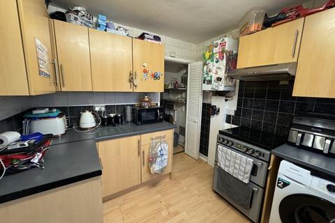 3 bedroom semi-detached house for sale, Snowdon Way, Brinsworth, Rotherham