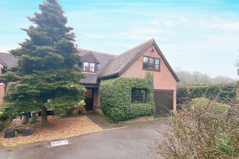 4 bedroom detached house for sale, Station Hill, Swannington