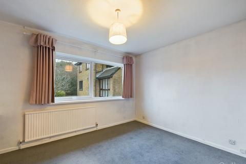 1 bedroom flat to rent, Pennycroft, Pixton Way, Croydon