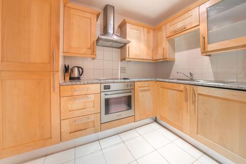 1 bedroom apartment to rent, Whitehouse Apartments, London SE1