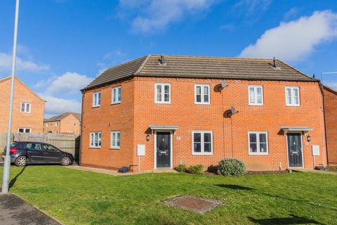 2 bedroom semi-detached house to rent, Whitley Close, Irthlingborough NN9