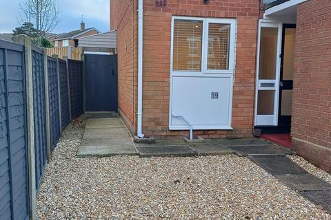 3 bedroom end of terrace house to rent, Haygate Road, Wellington